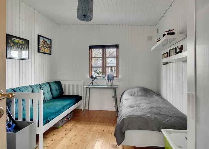 Beautiful In With Kitchen *